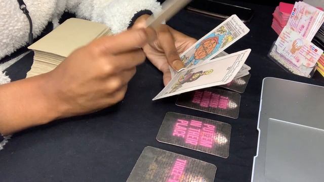 ? They Call/Text You Because They Need... смотреть онлайн