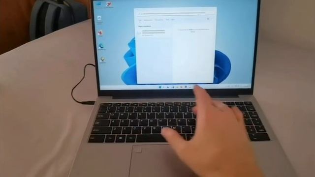 KUU G5 - Teclas se atascan смотреть онлайн