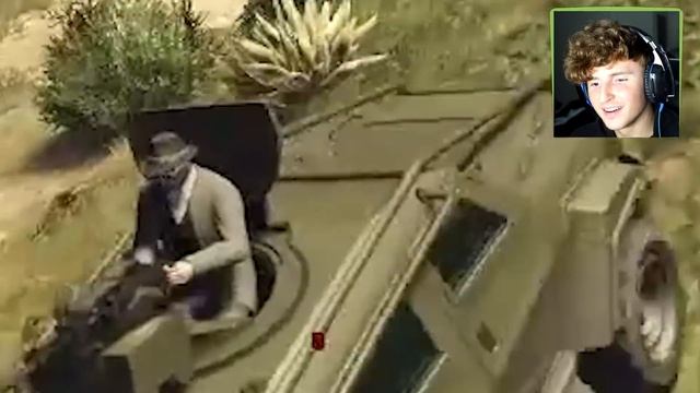 Escaping Biggest ZOMBIE HOARD In GTA 5 Roleplay.. смотреть онлайн