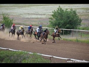 Скачки на лошадях Элиста 16 мая 2013г.  IV заезд, 2000 метров