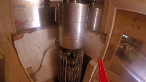 Супер печь для Русской бани Grill'D Cometa Vega  в обычной деревенской бане.