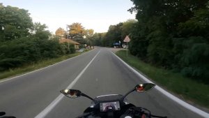Najbolji NOV SPORT A2 MOTOR? CFMoto 300SR (2021) - First Ride - Review