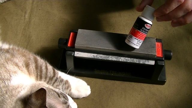 Обзор точилки / Smith's 6" TRI-HONE Sharpening Stones смотреть онлайн
