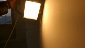 Для чего прожектор на ремонте квартиры