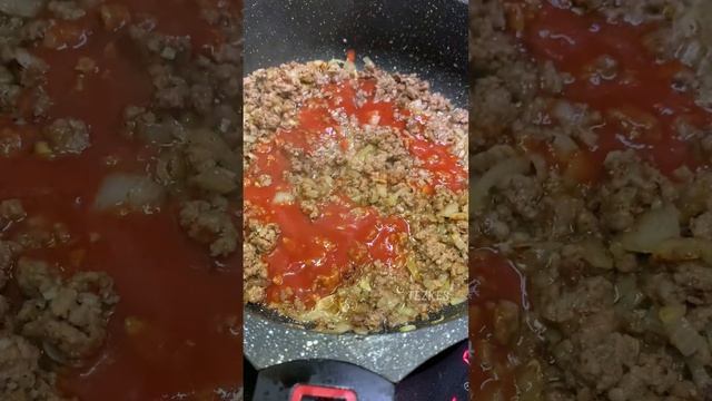 ЗАПЕКАНКА с ЖАРЕННОЙ КАРТОШКОЙ и ФАРШЕМ #запеканка #мяснаязапеканка #запеканкавдуховке