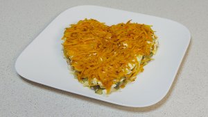 Слоеный салат Сердце на 14 февраля ко Дню Святого Валентина