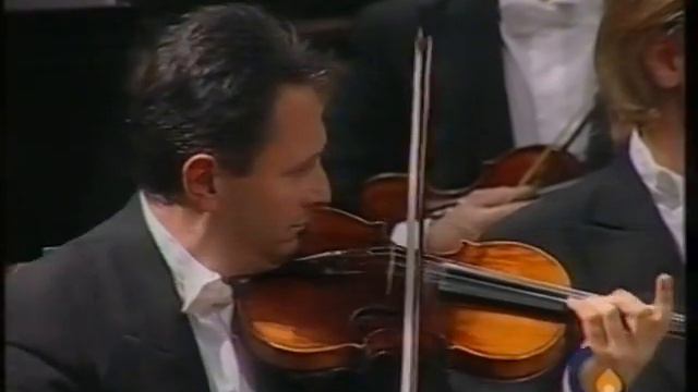 Mascagni Messa di Gloria-Enrico Balboni solo violin- Marcello Viotti-Teatro La Fenice Orchestra смотреть онлайн