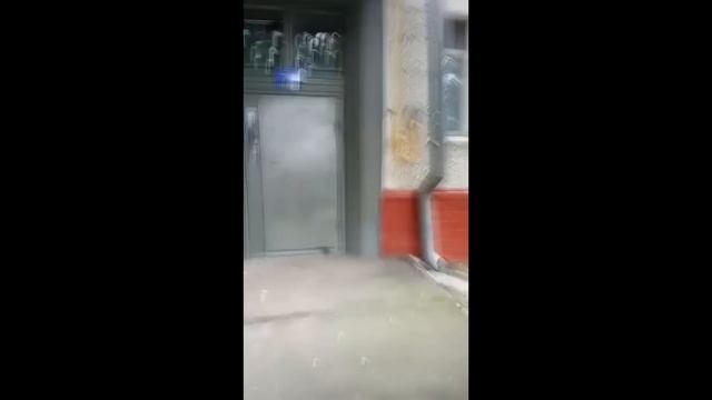 Кидалы в такси получают по заслугам.Help Driver разрулит! смотреть онлайн