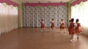 русская народная песня «Как под горкой»