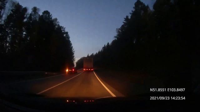 Driving in Irkutsk region: Байкальск - Иркутск 23/09/2021 (timelapse 4x) смотреть онлайн