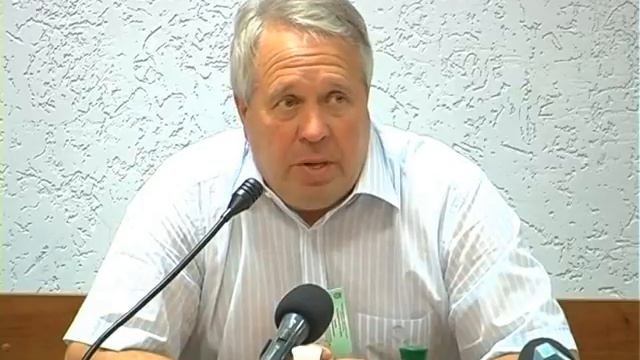 В материал 