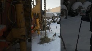 Установка буровая УБГМ 1А на базе МТЛБ шнековое бурение в мерзлоте