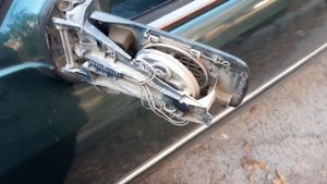 Как заменить зеркало бокового вида Mercedes w202