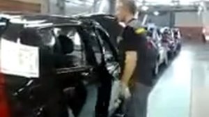 как собирают двери авто двери в рассии
