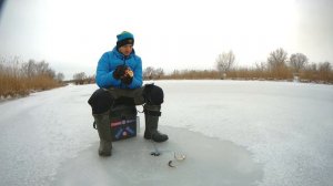 Окунь зимой. Зимняя рыбалка на блесну.