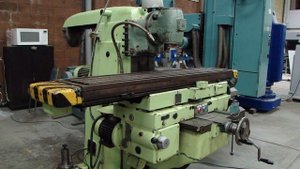 0828 - FRESADORA UNIVERSAL "TOS" FA3U