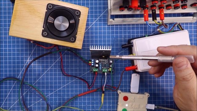 Собираем простой моно усилитель 100W на микросхеме LM3886 и плате, заказанной в Китае смотреть онлайн