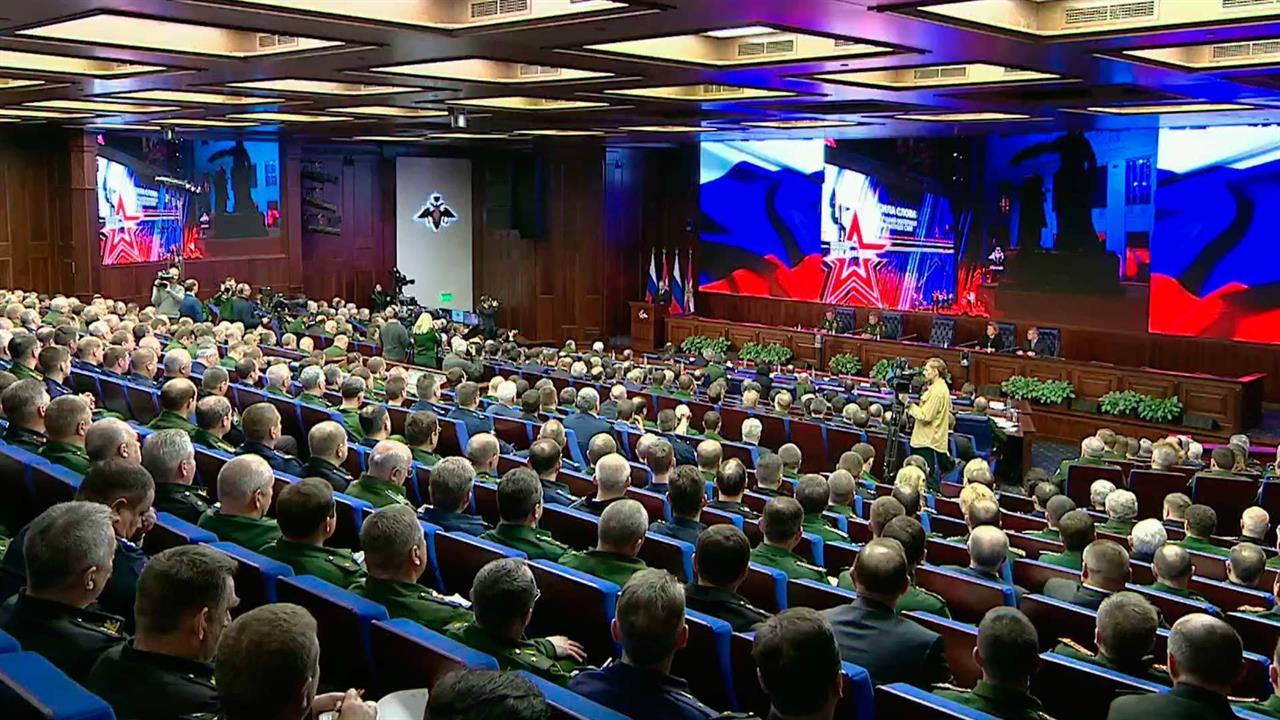 Оснащение российских войск новым оружием стало темой коллегии Министерства обороны