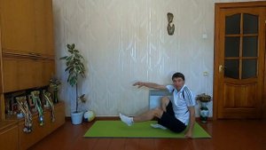 Зарядка для детей младшего школьного возраста: выполняем вместе с тренером