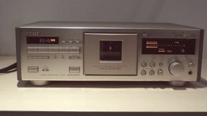 Teac V-8000S Stereo Cassette Deck Demo