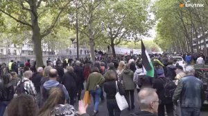 Wielka demonstracja w Paryżu