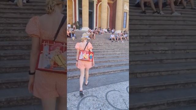 The Teatro Massimo is located on the Piazza Verdi in Palermo #thegodfather #palermo #sicily #travel