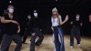 4K/60FPS Lisa 'Money' Dance Practice Video