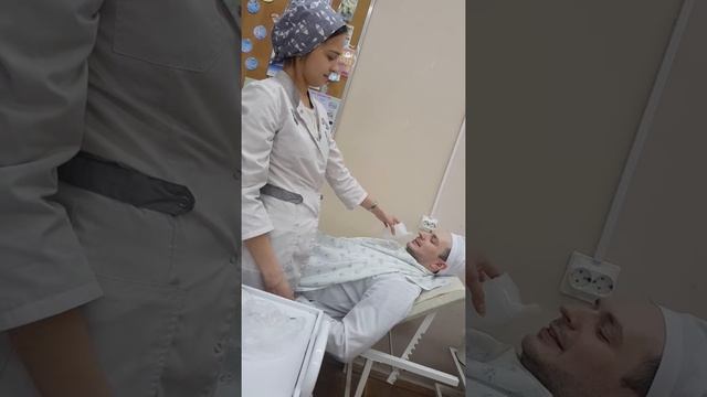 Кормление пациента 1 смотреть онлайн