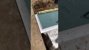 Монтаж пластикового погреба Титан Комфорт