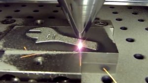 Промышленные 3D-принтеры по металлу InssTek (технология DMT)