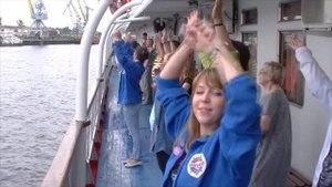 Танцы на палубе, теплоход "Михаил Кутузов"