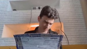 Брайн Мапс рыгает на камеру 24 раза