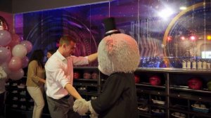 НЕОБЫЧНЫЙ СЮРПРИЗ|КАК ПОЗДРАВИТЬ С ДНЕМ РОЖДЕНИЯ|ОРИГИНАЛЬНОЕ ПОЗДРАВЛЕНИЕ