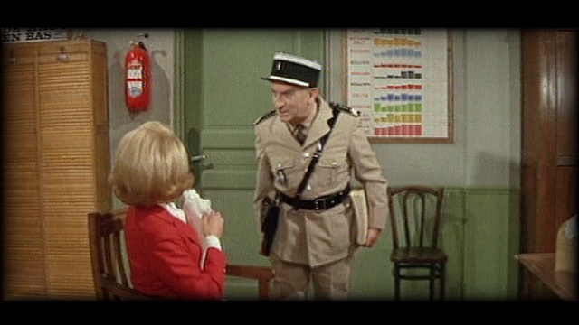 Жандарм женится смотреть онлайн