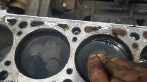 Volkswagen Passat 1.9 td  AAZ.  Причина стука двигателя.