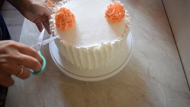 Цветочный торт простое оформление насадками тюльпан и сфера смотреть онлайн