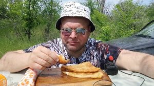 ОБЖОР котлеты по киевски чебурек и Додстер/мукбанг в лес.посадке