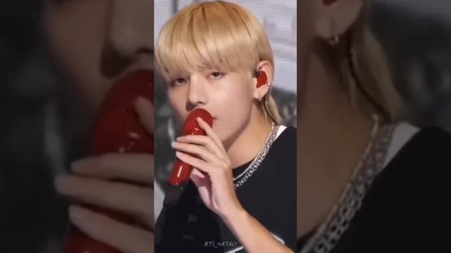 Моя "невредная" привычка,моя привязанность,моя зависимость. Это Ким Тэхён #taehyung #army #bts смотреть онлайн