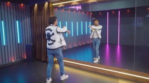 Jhoome Jo Pathan Dance Tutorial | Step By Step | Vicky Patel Choreography