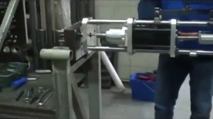 XYZ-3001 - автоматизированная система для развальцовки труб теплообменников