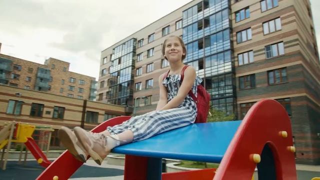 Выпуск 4: Гаражная распродажа. Экскурсии по Южному берегу смотреть онлайн