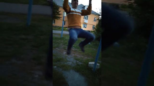 28 РАЗ ПОДТЯГИВАНИЕ смотреть онлайн