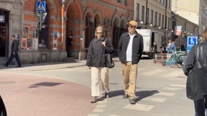 Что носят в Стокгольме / Как одеться по-скандинавски / Весенний Стрит Стайл
