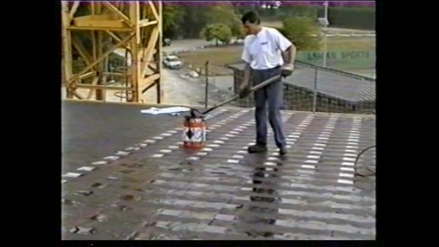 Монтаж пеностекла с металлическим покрытием