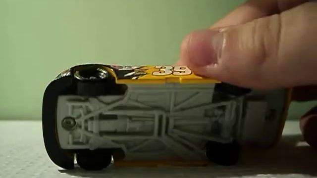 NASCAR Diecast Review on Ryan Newman's 2011 Wix Filters Chevrolet Impala смотреть онлайн