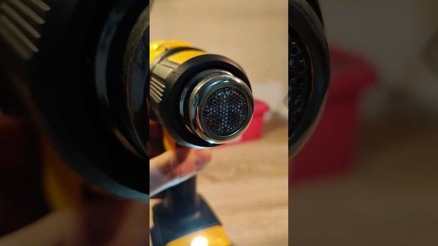 DCE 530 DEWALT слабенький совсем... смотреть онлайн