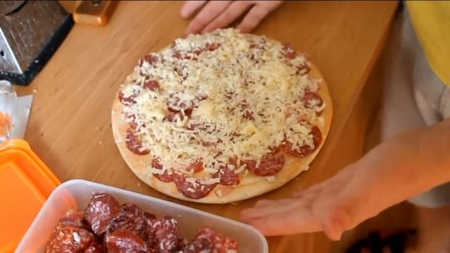 Готовим пиццу,или как Жека стал поваром # Выпуск 6 смотреть онлайн