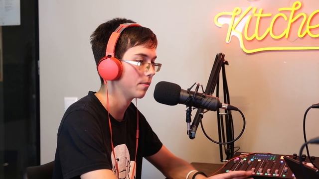 400 БАЛЛОВ за 4 ЕГЭ. 3 года спустя! Руслан Салимгареев смотреть онлайн