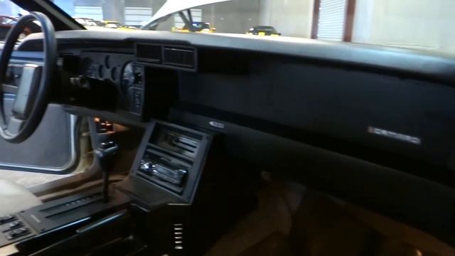 1988 Chevrolet Camaro смотреть онлайн