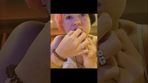 Прокалываю себе губу